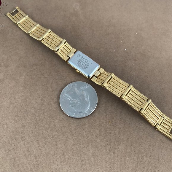 Fabulous Petite Vintage Diamond Seiko Watch 18K Gold Plated  Link Bracelet Seiko | Accessories | Fabulous Petite Seiko Watch 8 K Gold 1  main image 4